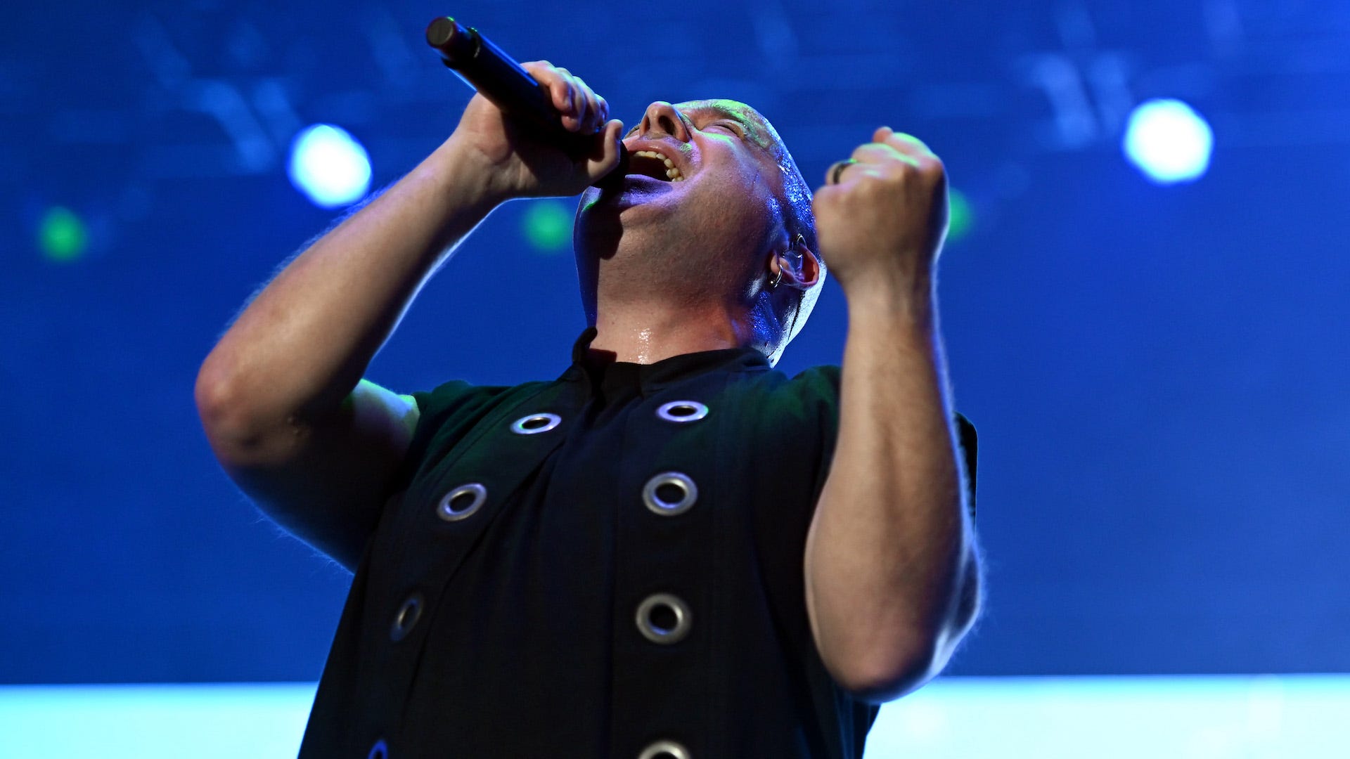 Disturbed's David Draiman addresses 'passionate' pent up fans before 'Take Back Your Life' tour