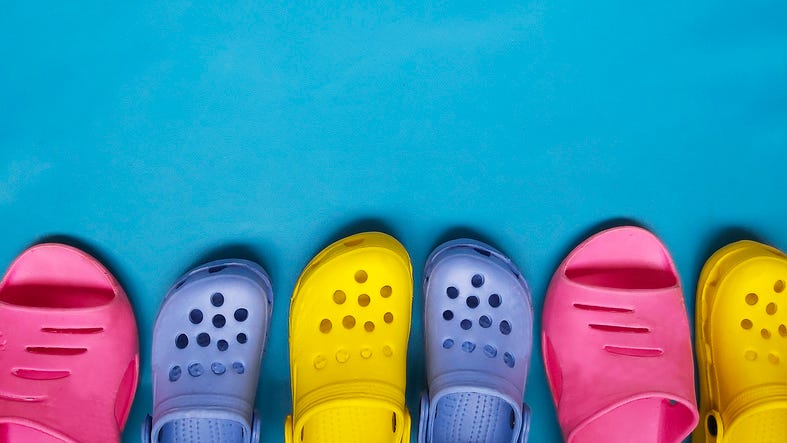 crocs
