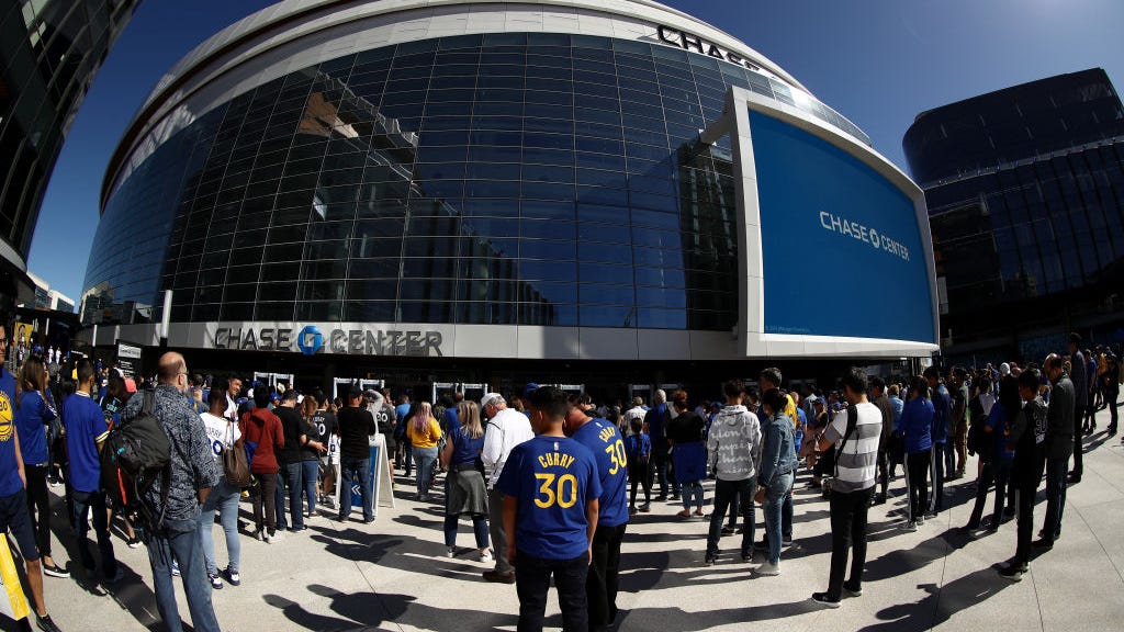 COVID-19 policy changes for kids at Warriors, Sharks games