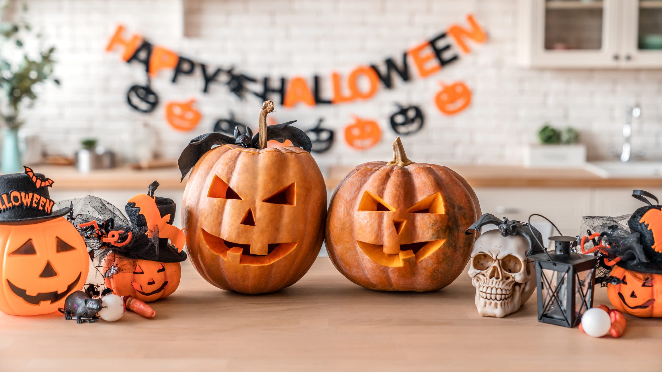 Things To Do Around DFW: Haunted Houses, Dia de Los Muertos, Boo at the Zoo and more