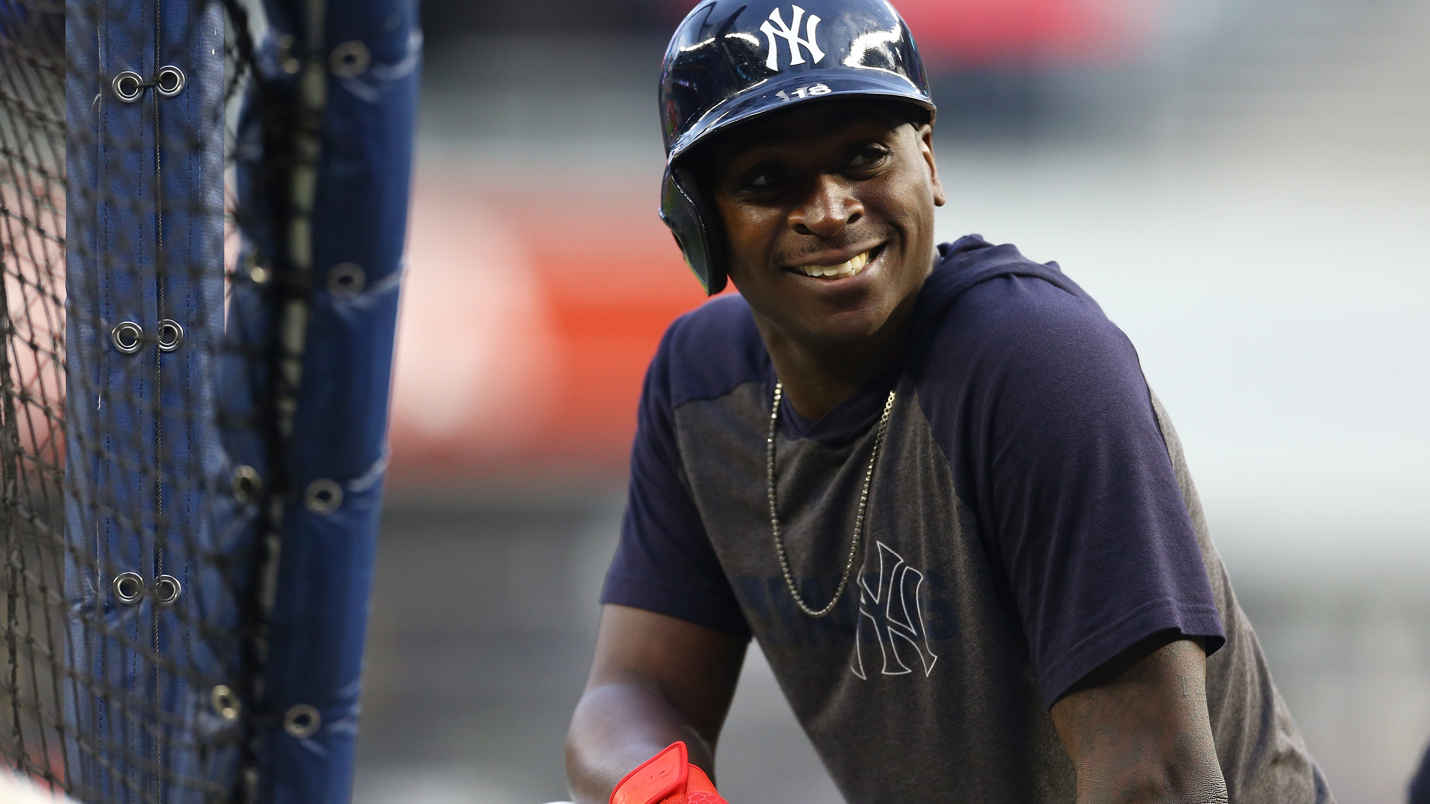 Yankees Honor Joe Girardi, Didi Gregorius With Video Tribute on Jumbotron