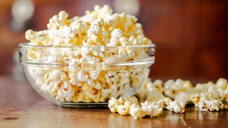 Food Network chef disgusts America with salad made with popcorn and mayonnaise