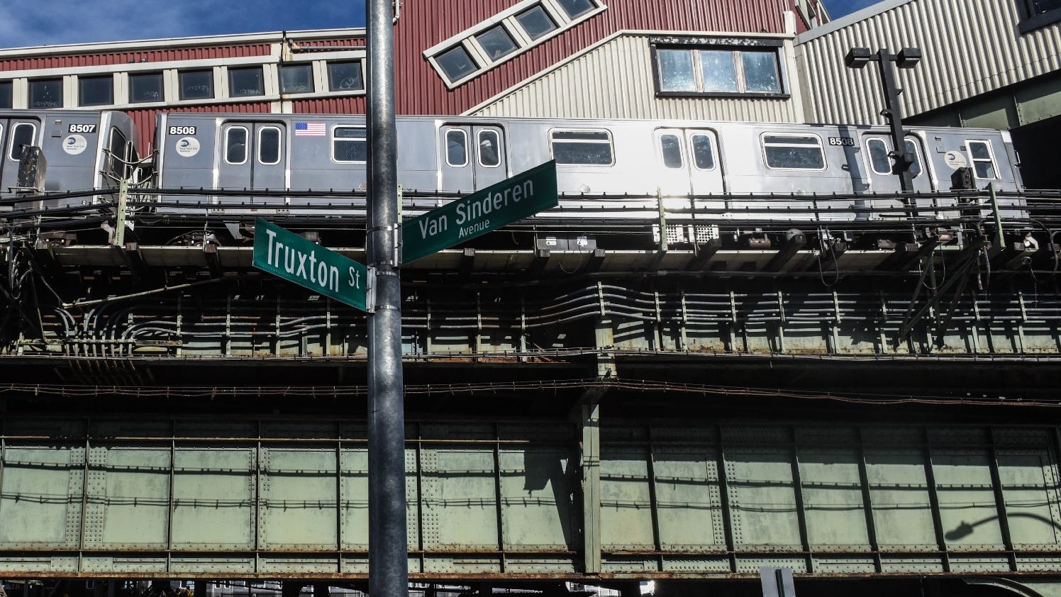 Pop-up vaccine sites opening at 2 Bronx, Brooklyn subway stations