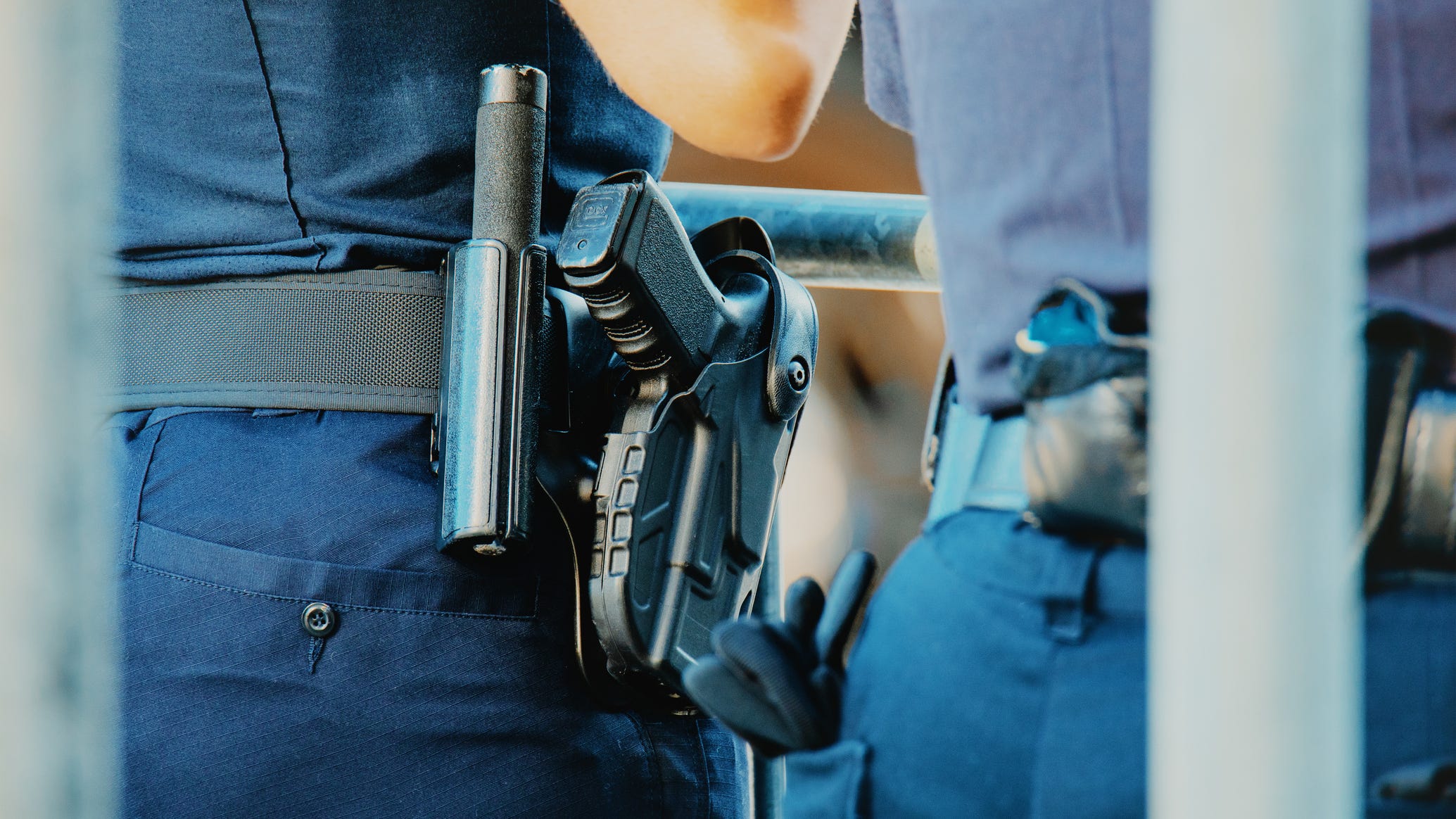 Arlington officer on administrative leave for firing his pistol during a traffic stop