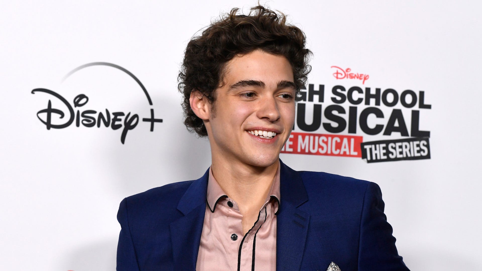 Joshua Bassett confessed Harry Styles is 'hot' and everyone thinks it's a plot twist