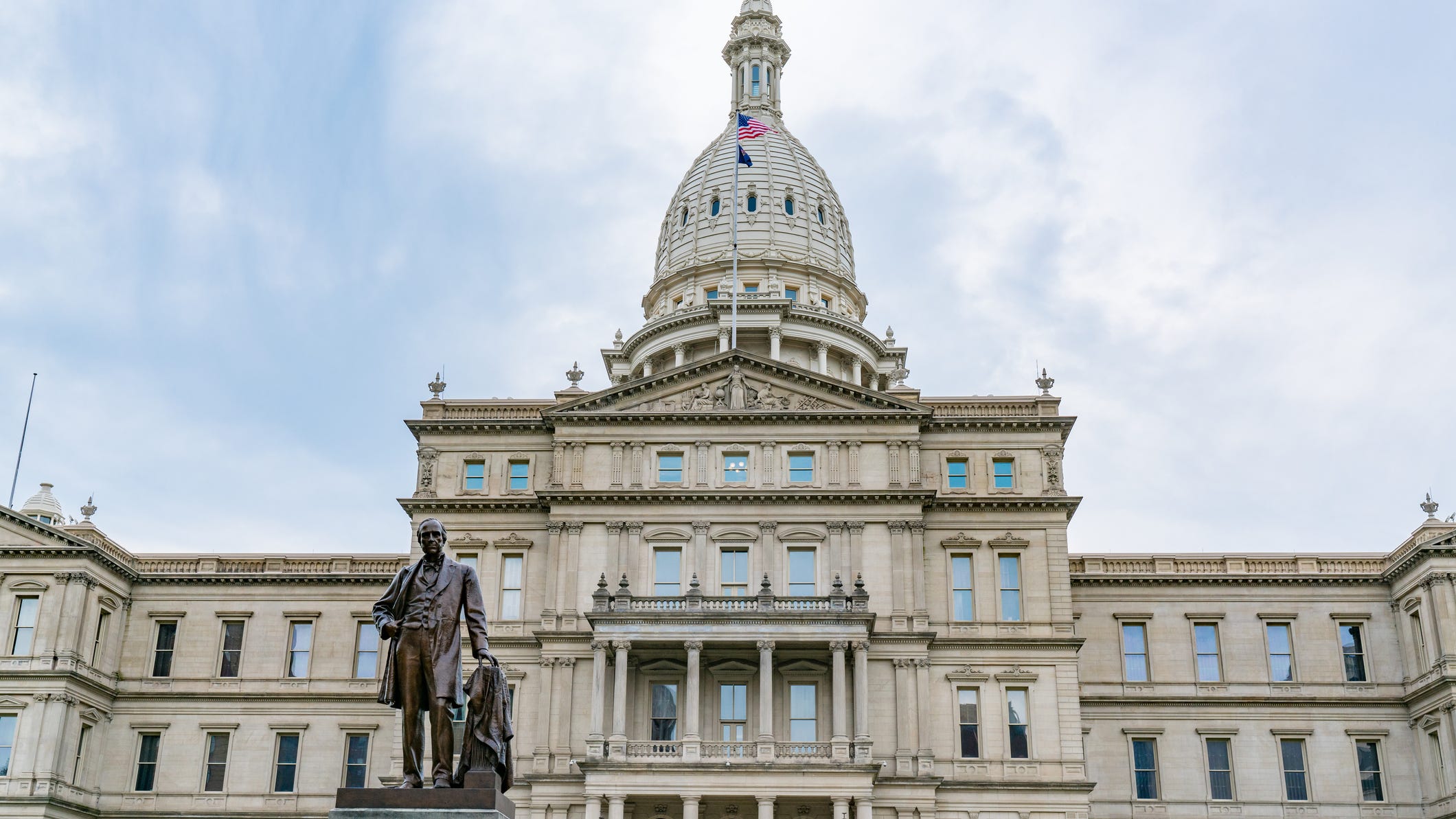 Michigan passes $465 million COVID-19 relief package