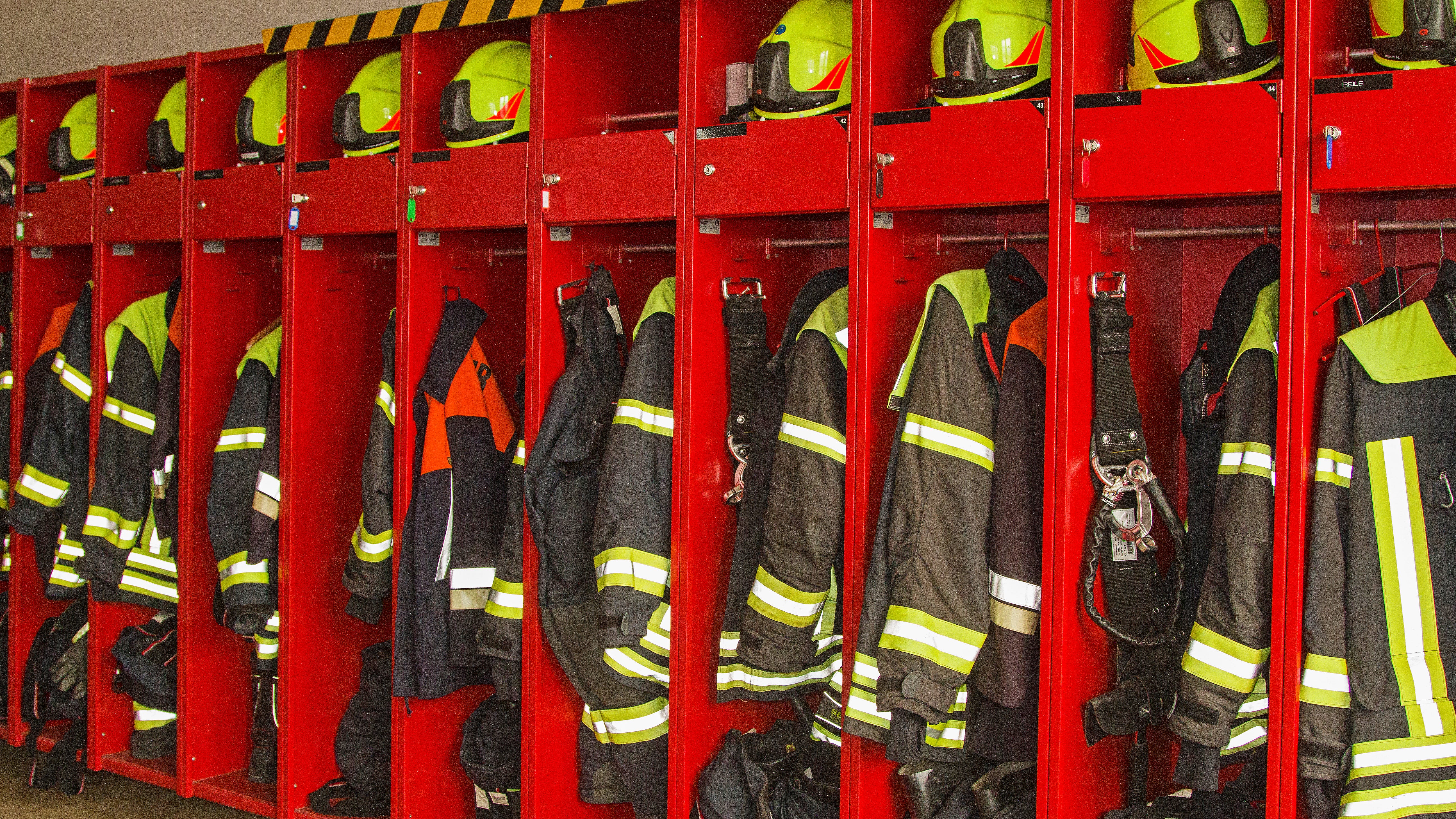 Gary mayor looking to appeal the reinstatement of a firefighter who made lethal threats off duty