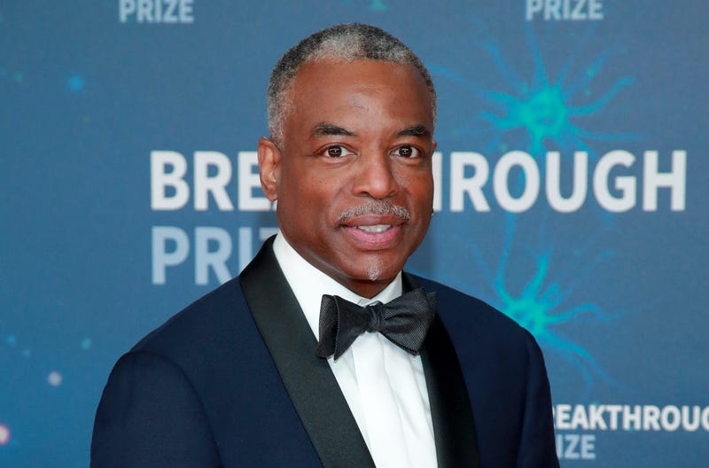 LeVar Burton attends the 8th Annual Breakthrough Prize Ceremony at NASA Ames Research Center
