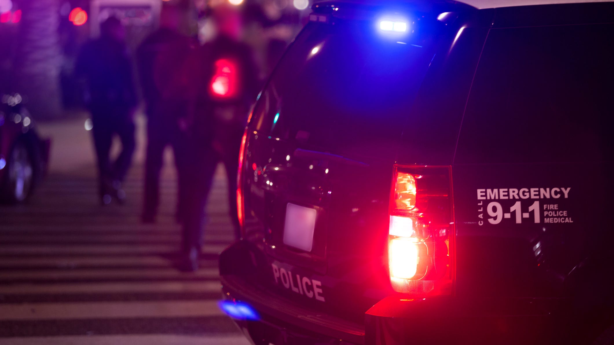 Two dead after police chase ends in fatal car collision, officer-involved shooting in Detroit