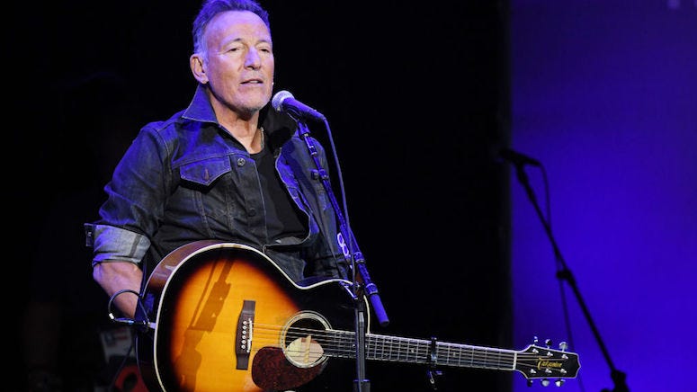 Bruce Springsteen's DWI arrest caused by one shot of tequila with a fan: Report