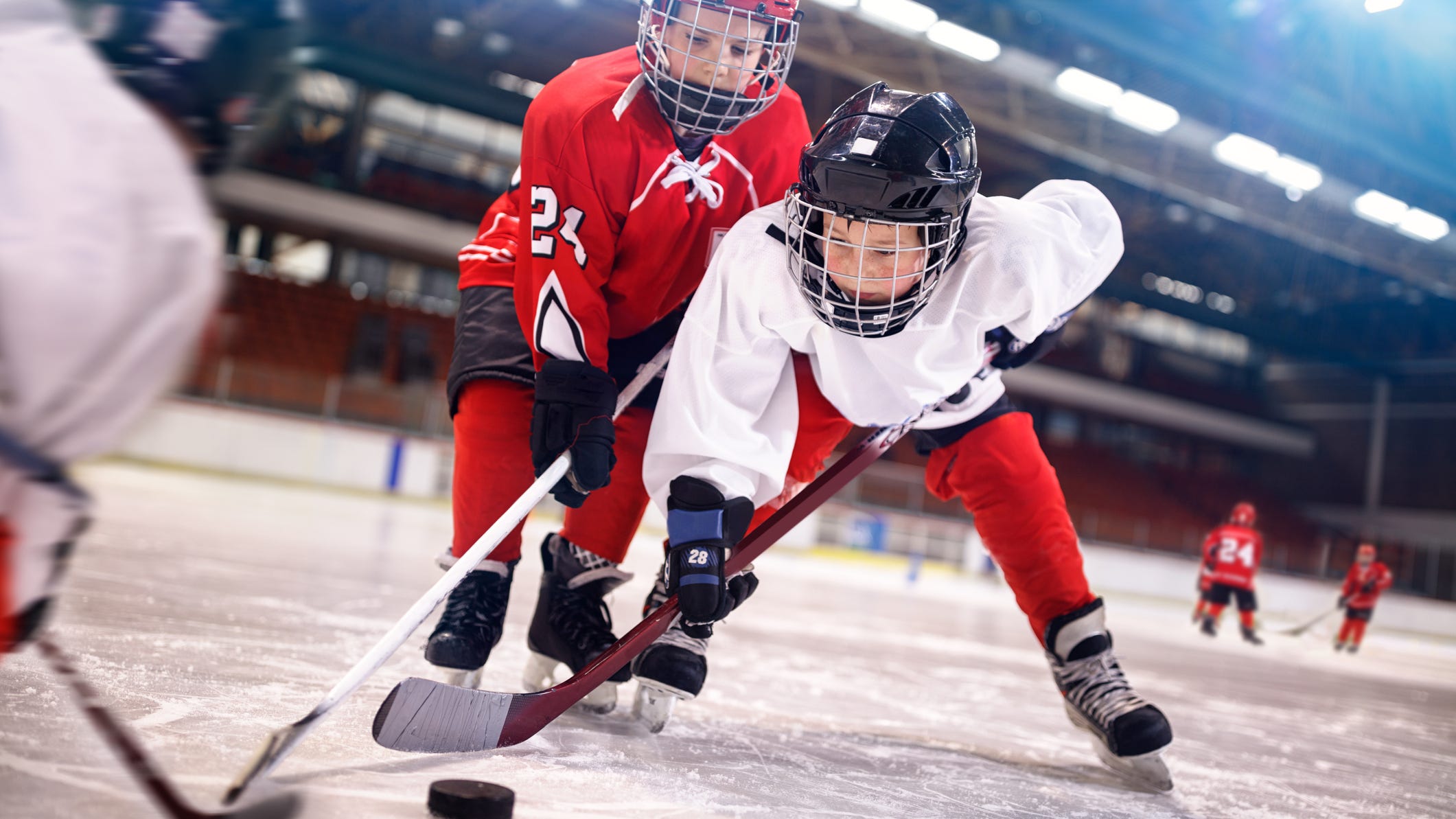 Is it safe to play school sports amid surging cases of COVID-19? Experts weigh in