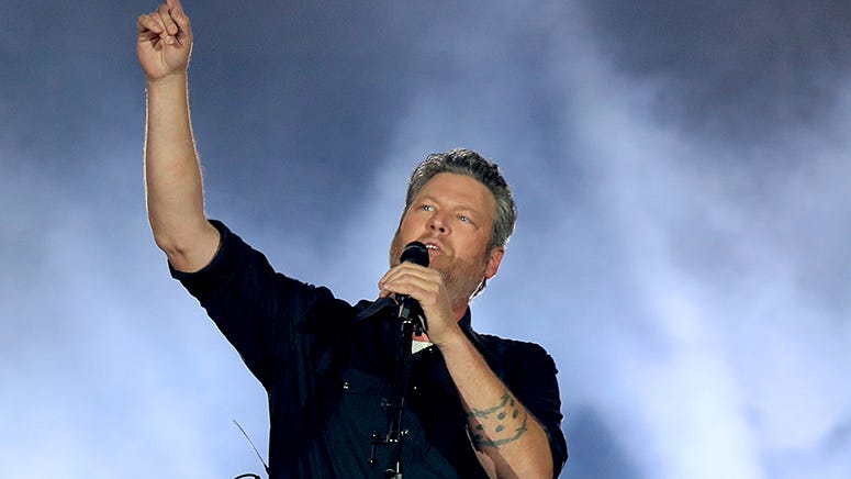 Blake Shelton's optimistic about 2021, with new music and his wedding to Gwen Stefani on the way