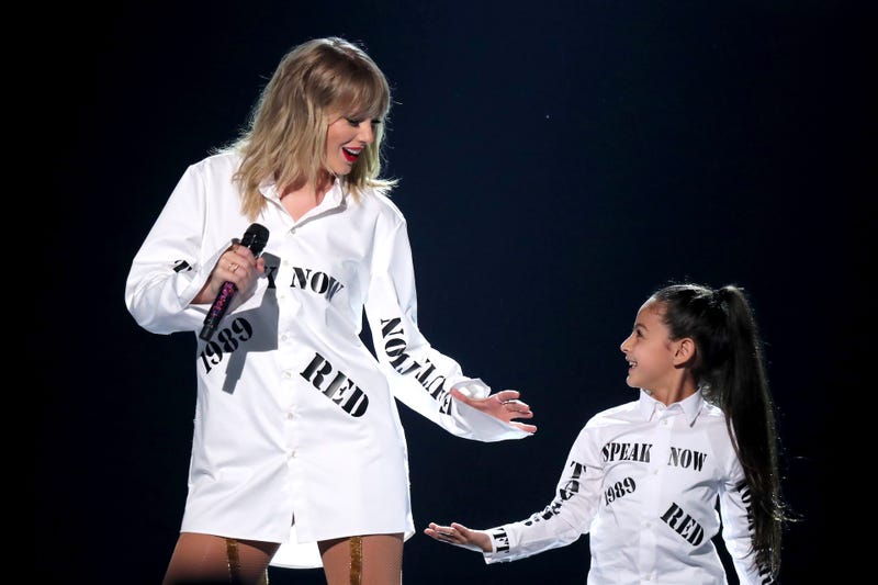 Taylor Swift and young fan