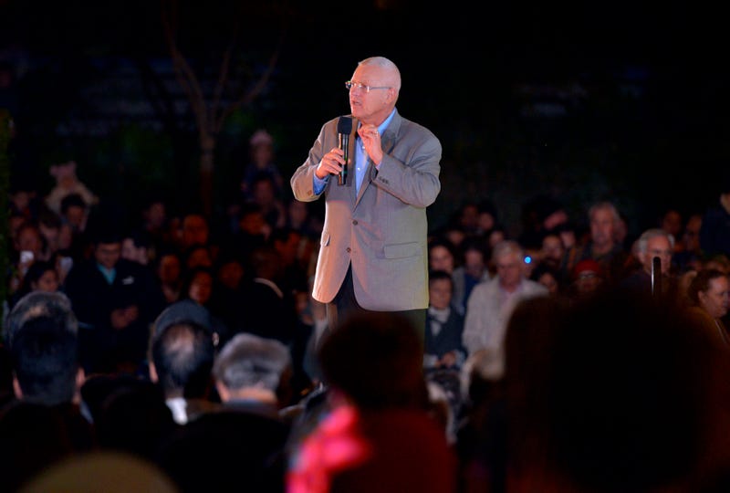  PACIFIC PALISADES, CALIFORNIA - NOVEMBER 24: Councilmember Mike Bonin speaks at the annual Christmas tree lighting ceremony at Palisades Village on November 24, 2019 in Pacific Palisades, California. 