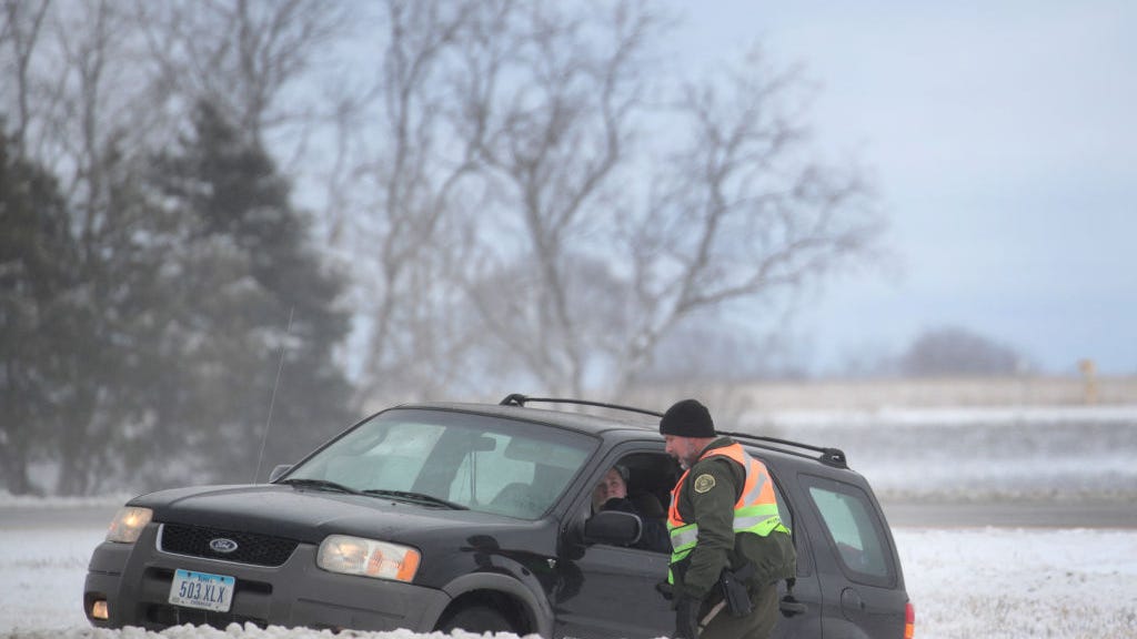 MnDOT: No travel advised in southwestern Minnesota