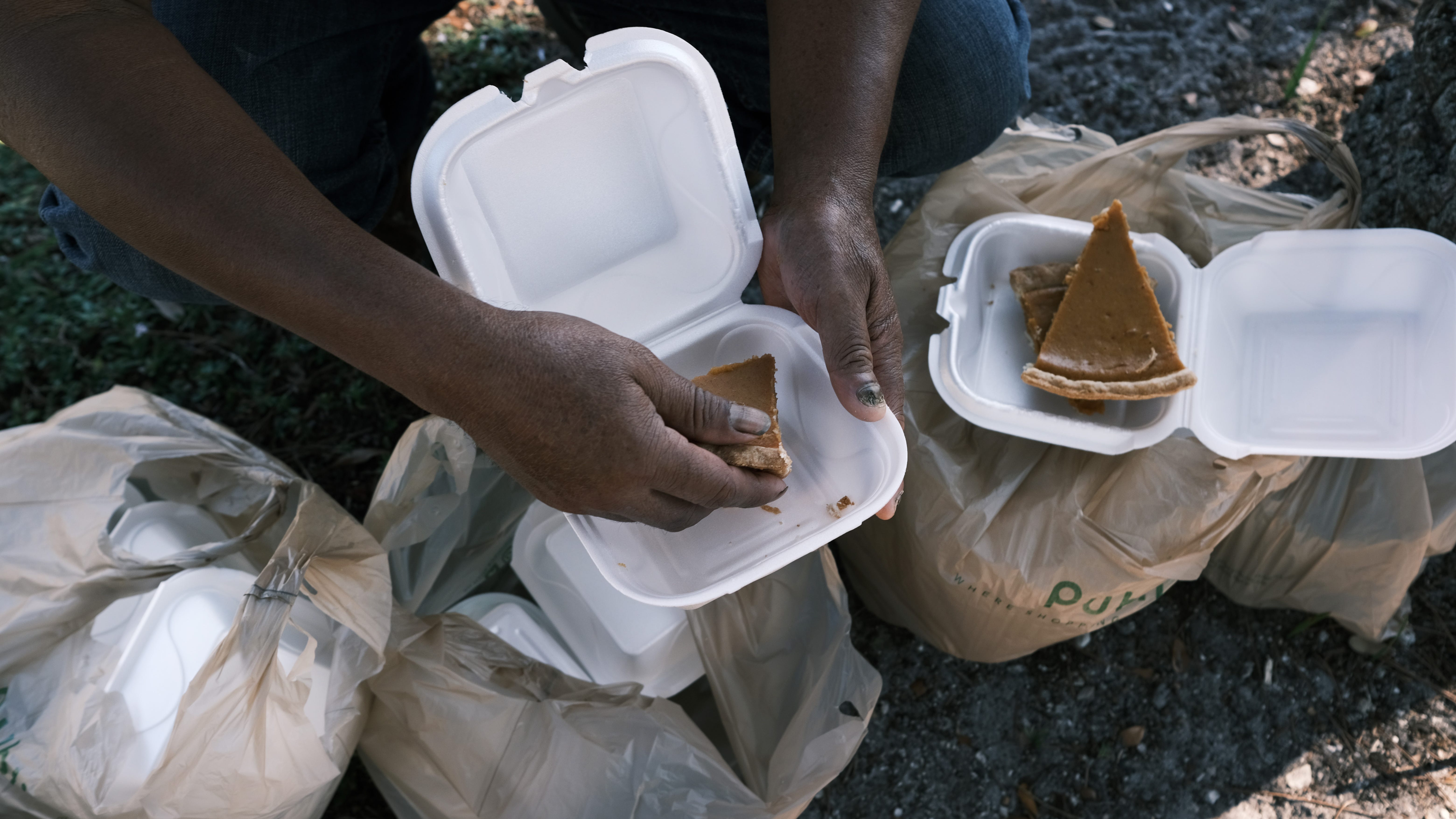 These nonprofits aren’t letting COVID-19 stop them from delivering Thanksgiving meals to needy