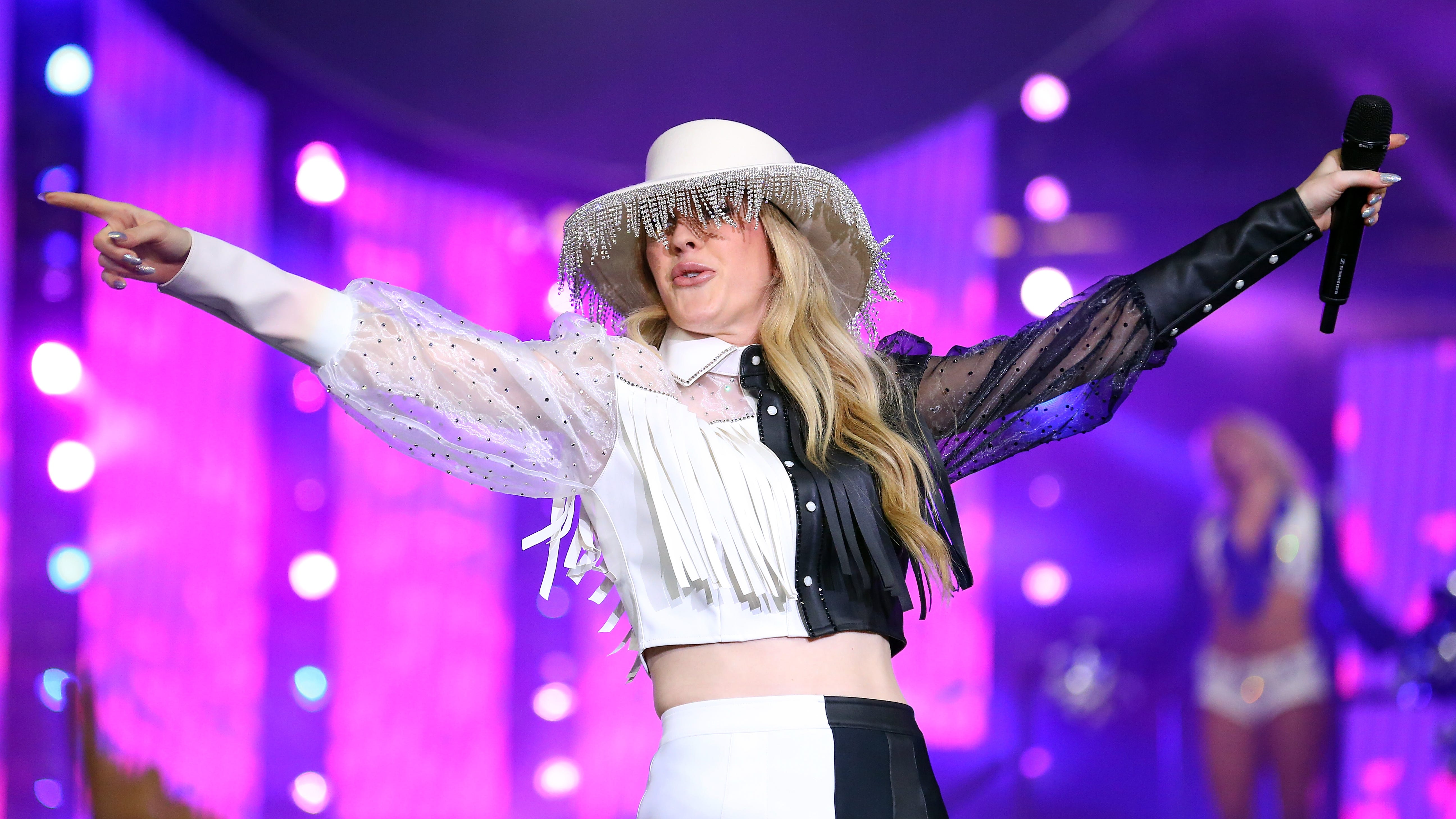 Ellie Goulding Lets Confidence, Vulnerability and Maturity Exude on Her New Album