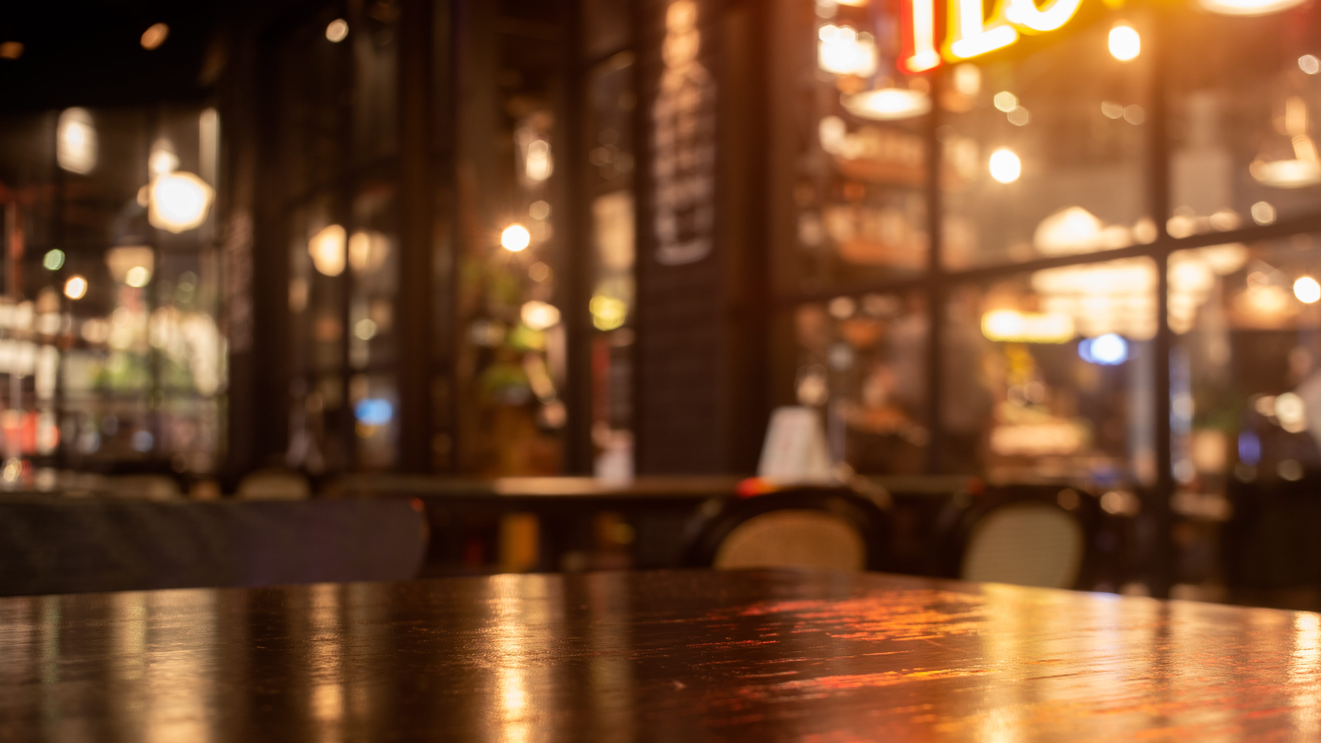 Bobcat Bonnie's to give all employees paid time off over 4th of July