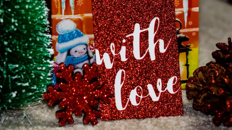 Holiday Cheer for a Cause