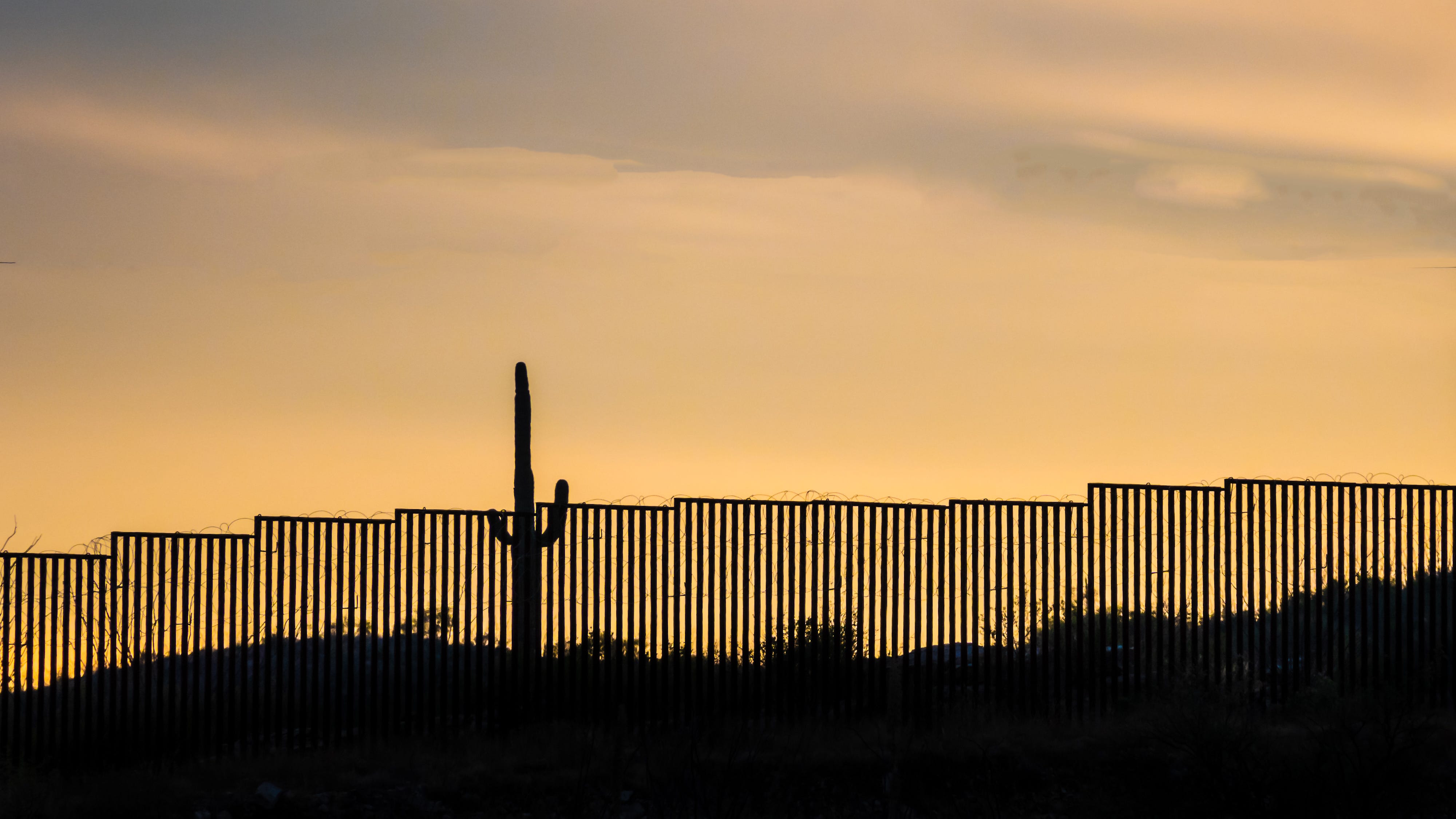 Gov. Abbott to hold border security meeting on Saturday
