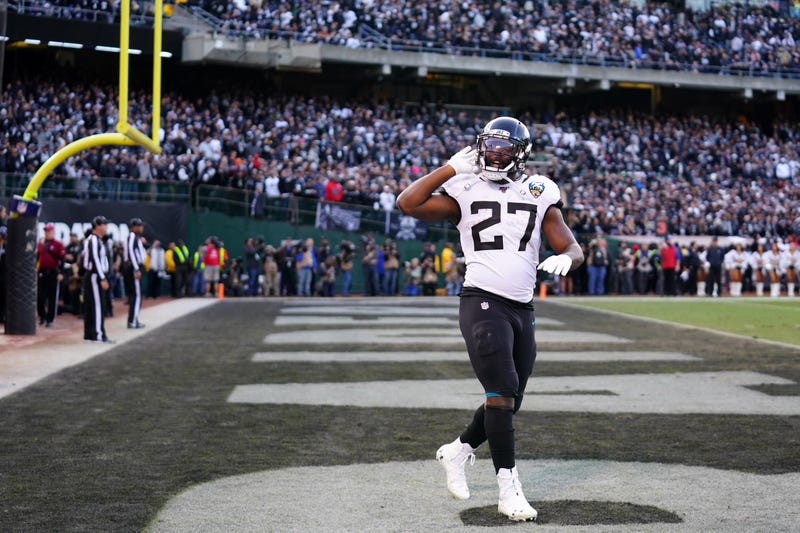 Leonard Fournette taunting the crowd after a touchdown against the Raiders