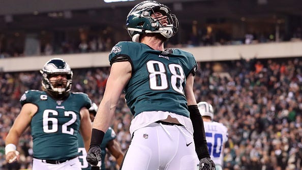 Execs, coaches and players rank Dallas Goedert as No. 6 tight end in NFL