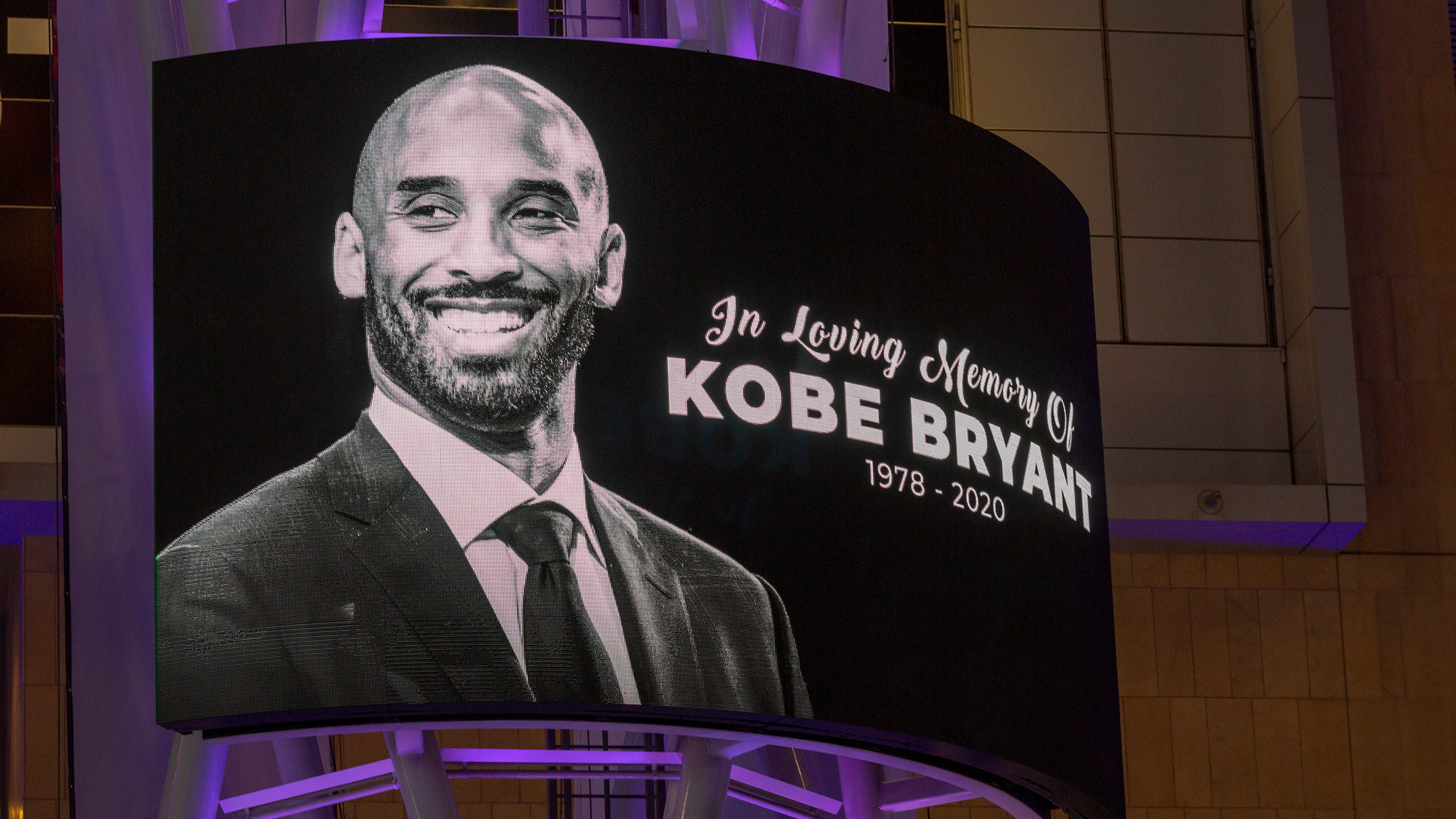 Lakers-Clippers Game Postponed After Kobe Bryant's Death