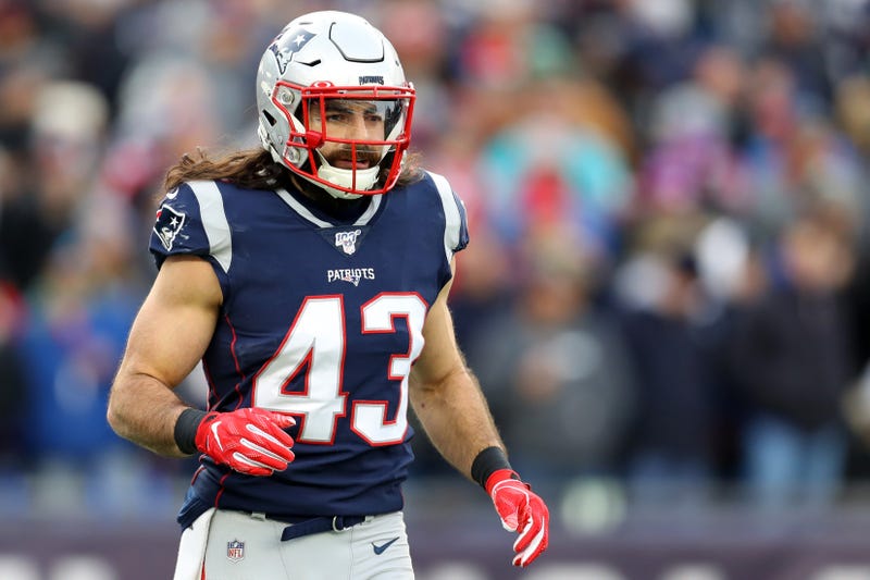 Former Patriots special teamer Nate Ebner on the field.
