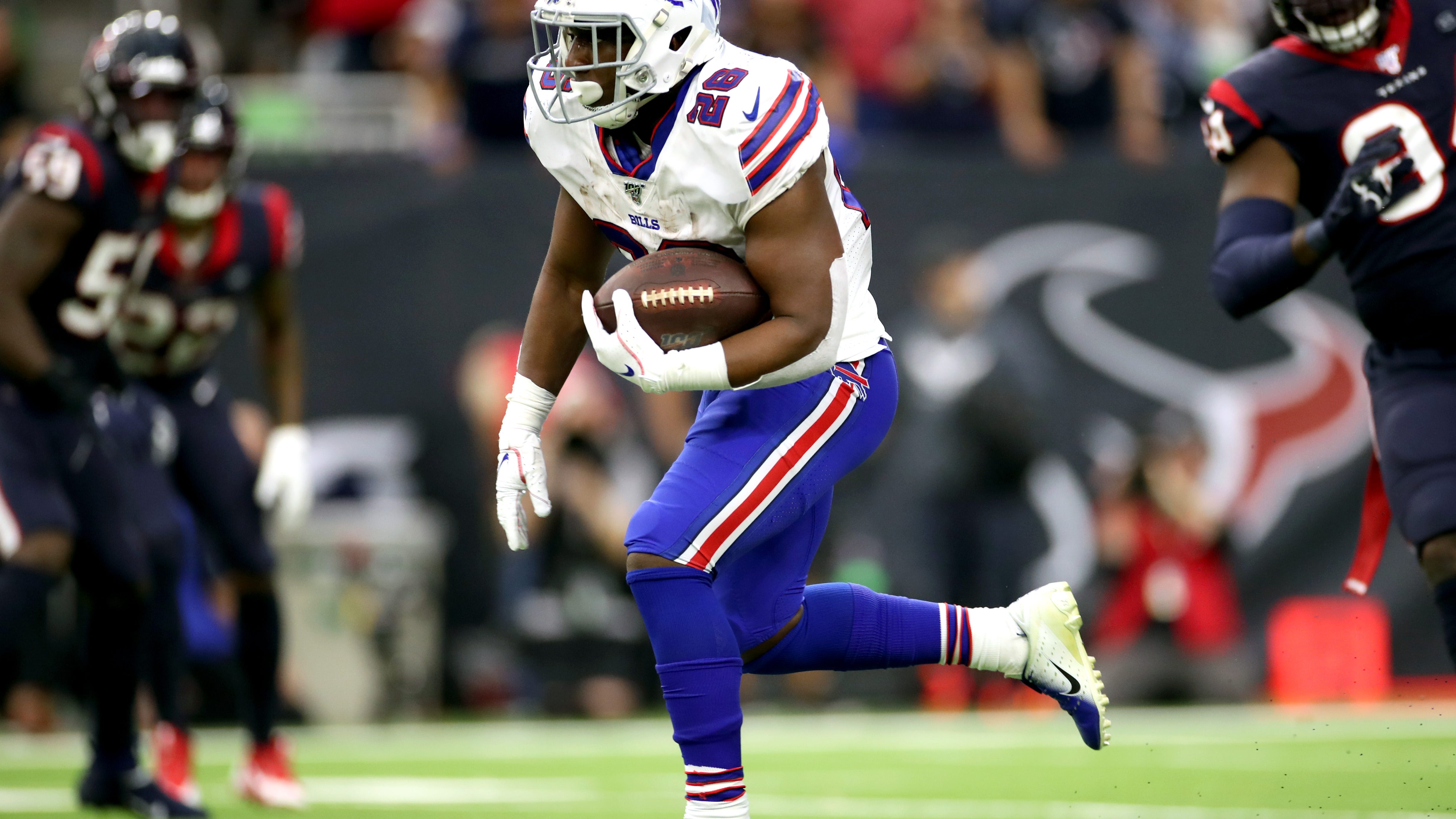 Devin Singletary signs with Texans