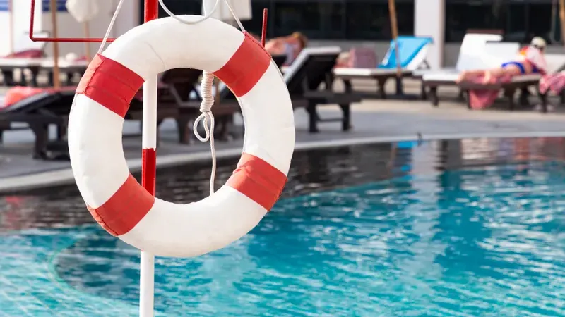 Philly offers incentives, possible pay hike to attract lifeguards