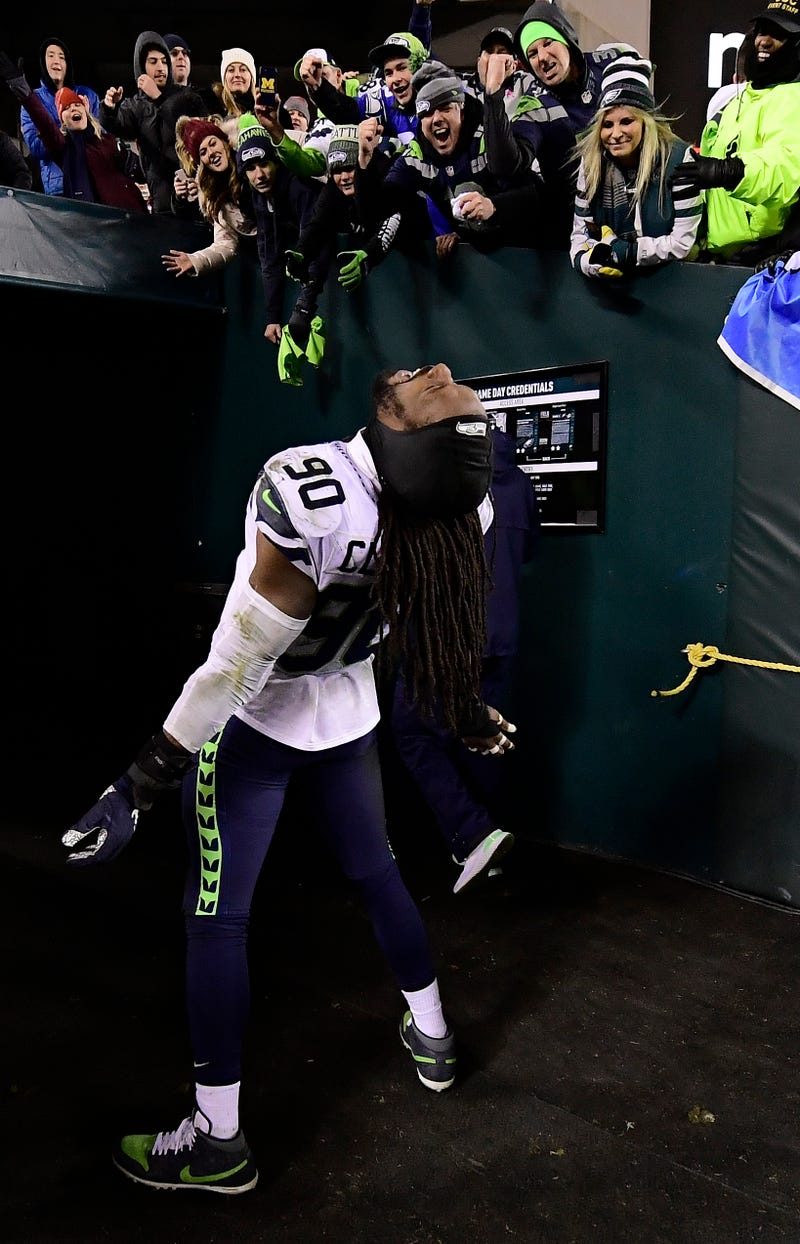 Seahawks DE Jadeveon Clowney acknowledges his fans 