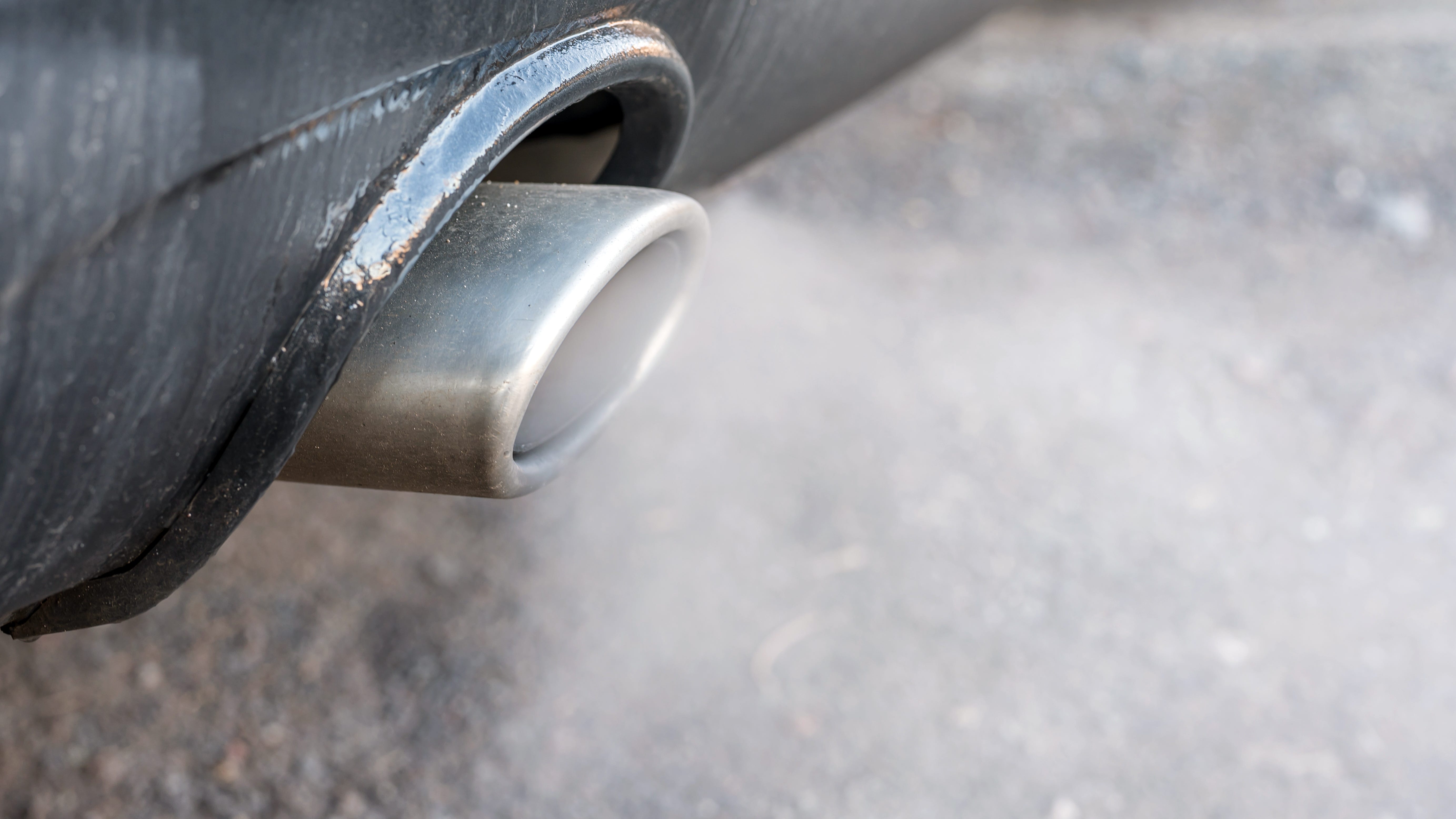 Father, 1-year-old son found in running vehicle died of carbon monoxide poisoning, police say