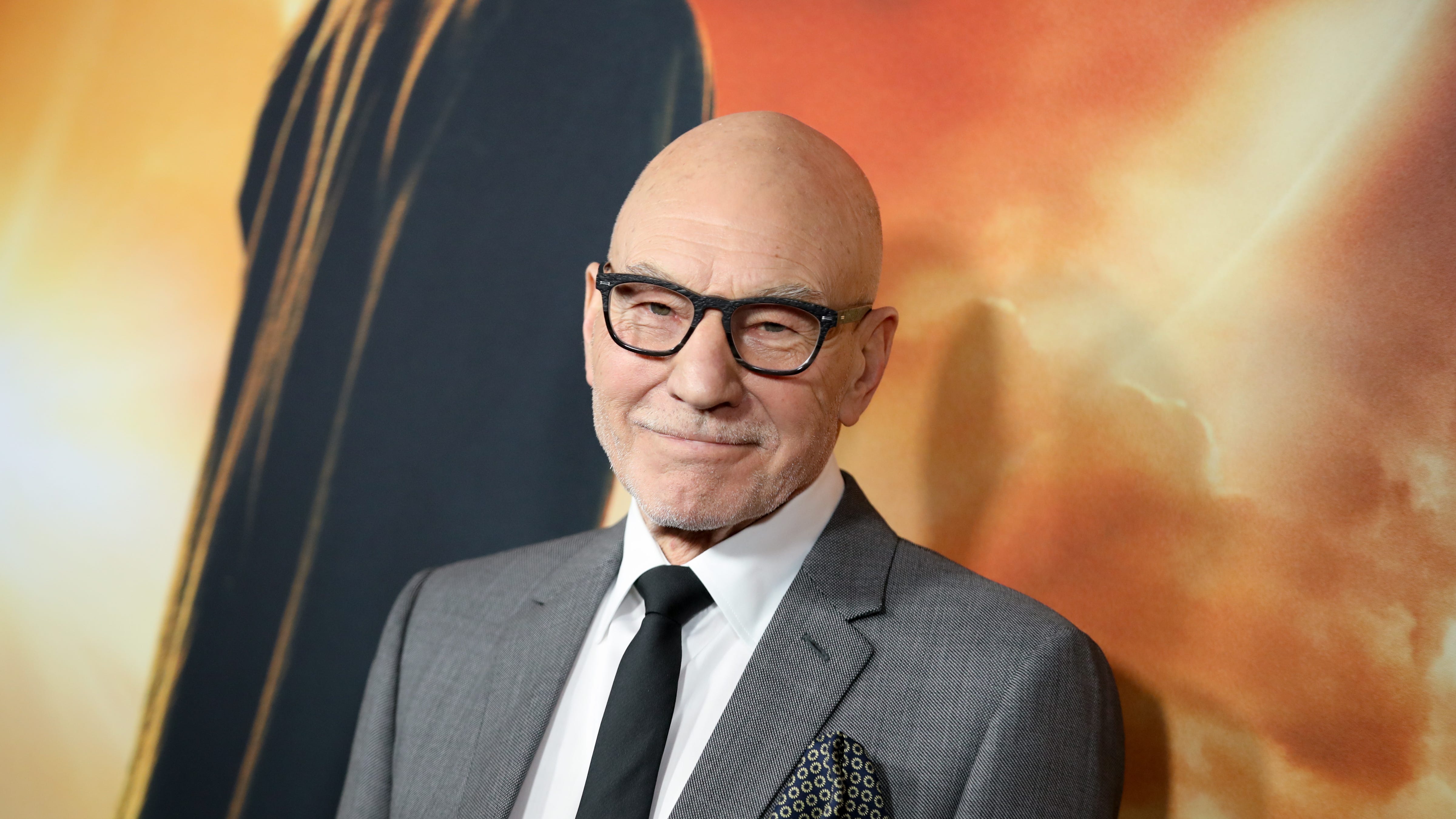 SCREENSHOTS: Patrick Stewart Beams in 'Star Trek: Picard'