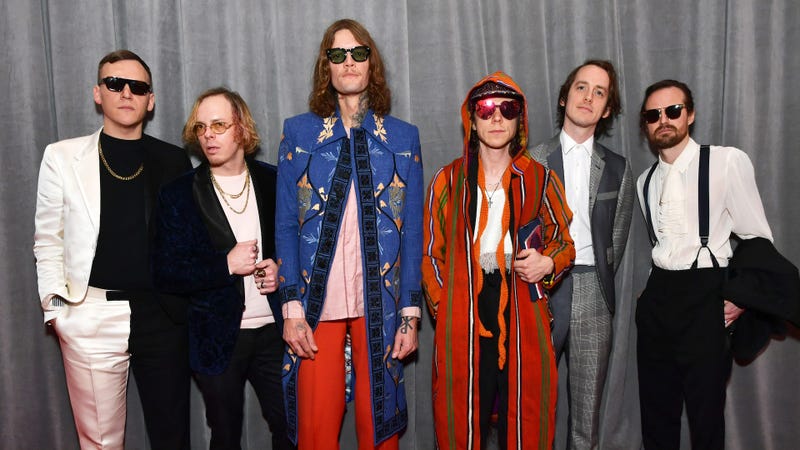 Cage the Elephant