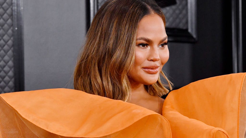 Chrissy Teigen deletes Twitter account after announcing she's leaving: 'It's time to say goodbye'