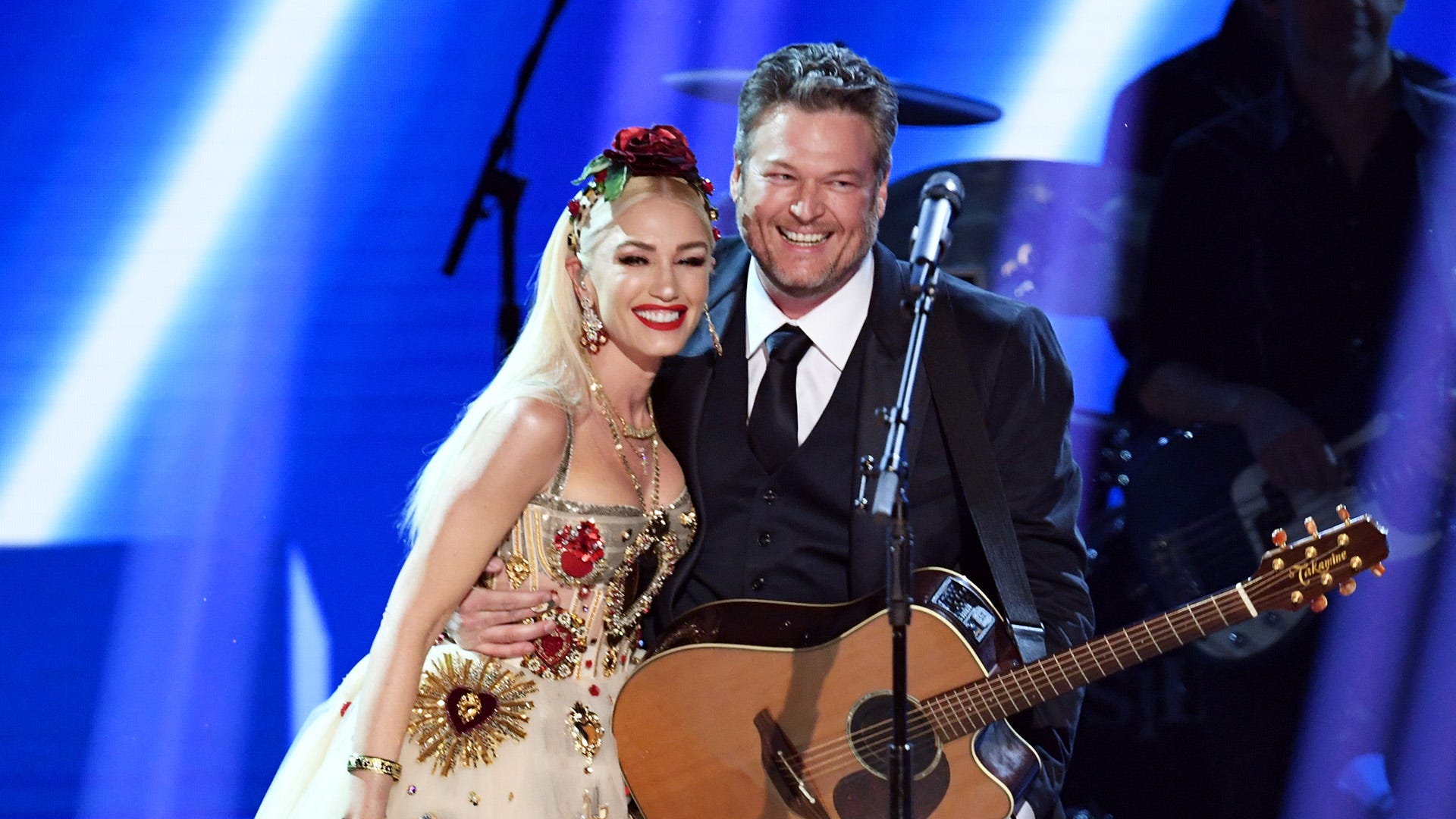 Why Gwen Stefani may not have *anyone* sing at her wedding to Blake Shelton