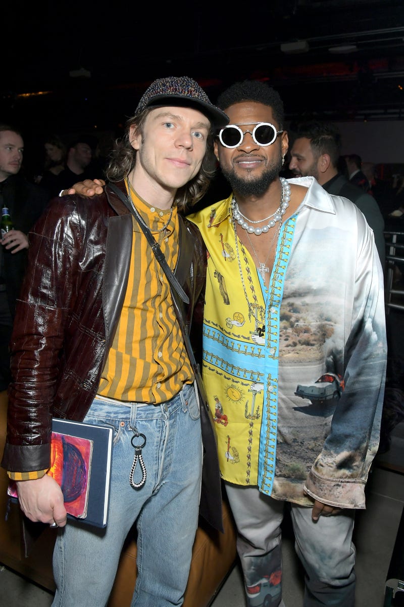 matt shultz of cage the elephant and usher