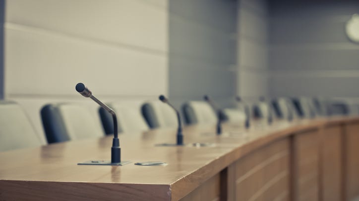 Screaming parents try to remove school board chair for support of critical race theory