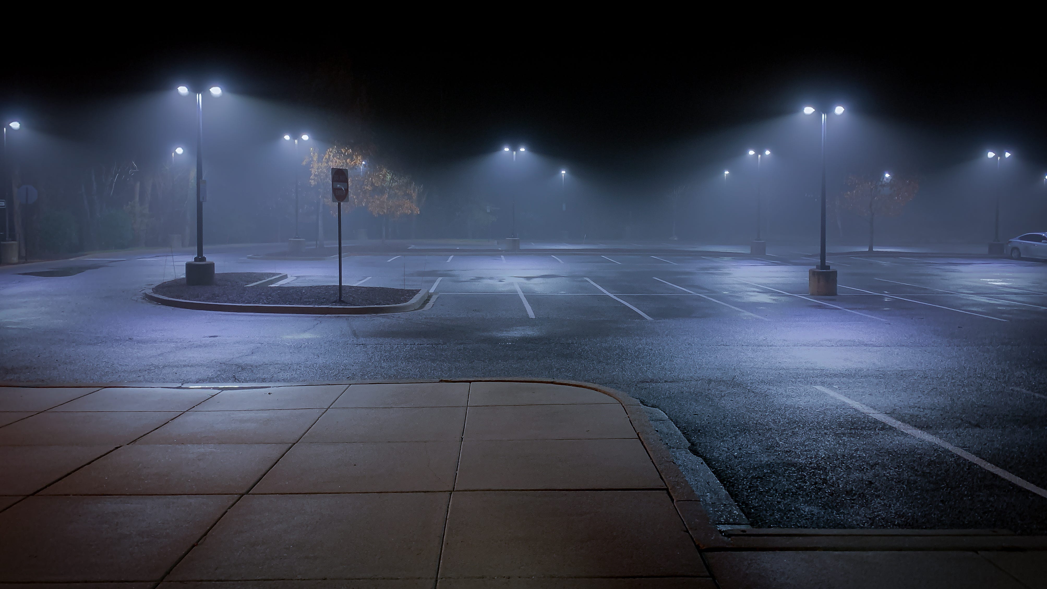 Parking lot shooting in Port Huron leaves 2 injured, others scrambling to safety