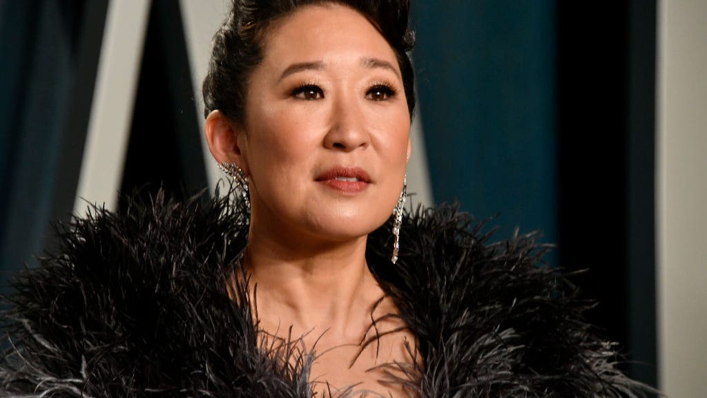 Sandra Oh says ‘I am proud to be Asian’ as she calls for an end to anti-Asian violence during protest