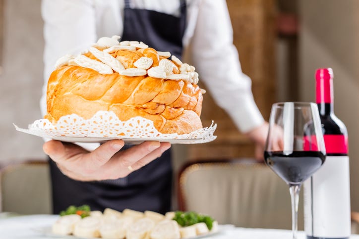 Watch a cake get cut by a wine glass.