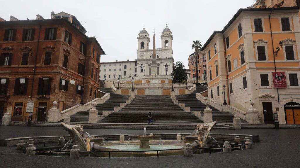 2 US tourists damaged Rome’s famous Spanish Steps