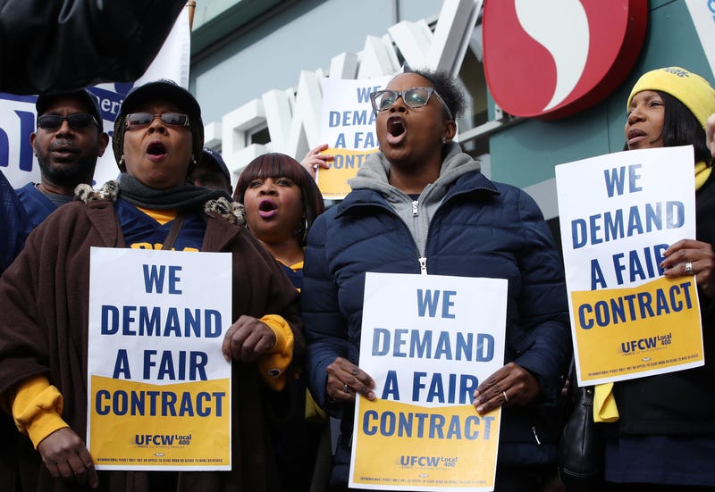 Giant and Safeway grocery store workers protest in front of a Safeway Store for fair union contract negotiations on February 19, 2020 in Washington, DC. More than 25,000 grocery workers at hundreds of stores in the region could go on strike if workers vote to authorize it. (Photo by Mark Wilson/Getty Images)