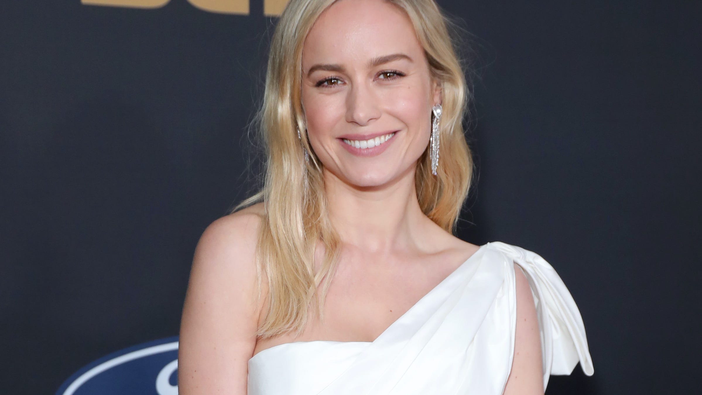Brie Larson shows off her six-pack abs in black crop top: 'Felt cute might delete later'
