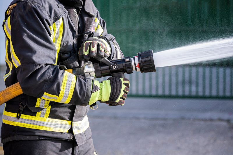 Fire fighter