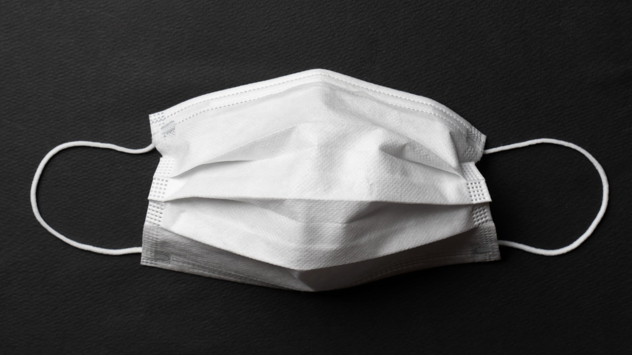Couple Raises $20,000 to Buy Face Masks for Their Community