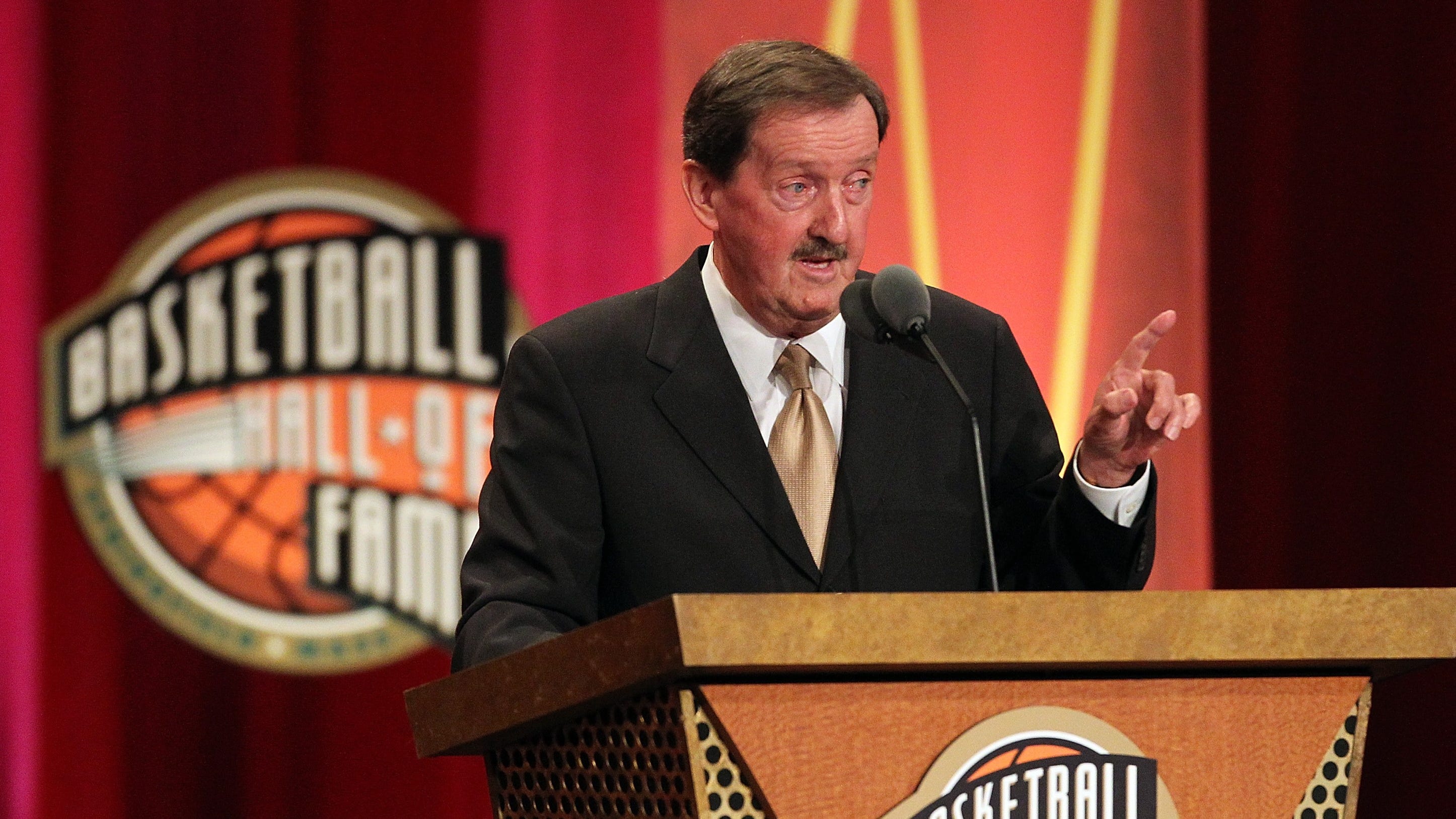 From Philly schoolyards to the Hall of Fame: Herb Magee's basketball journey