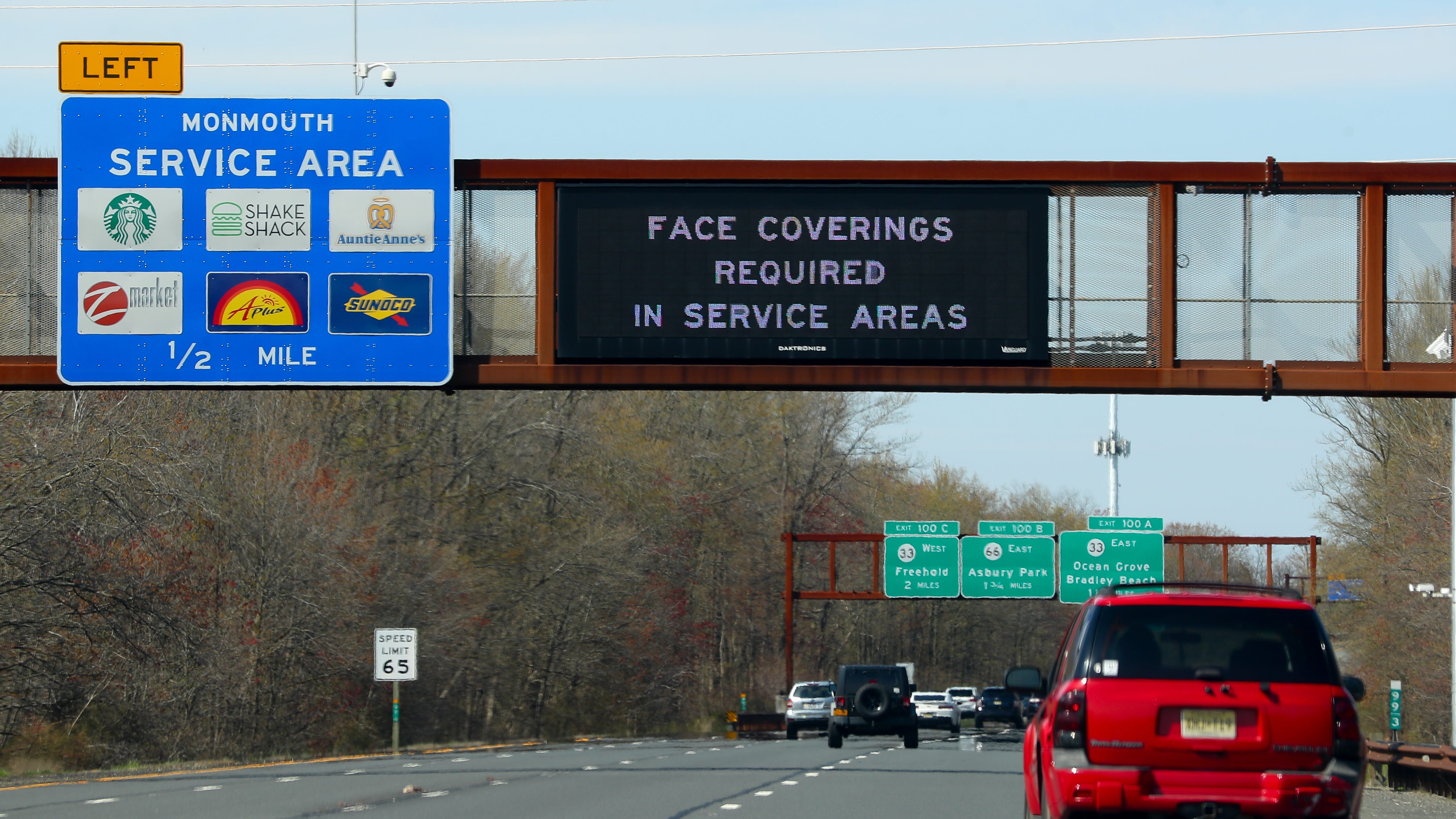 Most Pennsylvanians are opting out of Thanksgiving travel due to COVID-19 surge