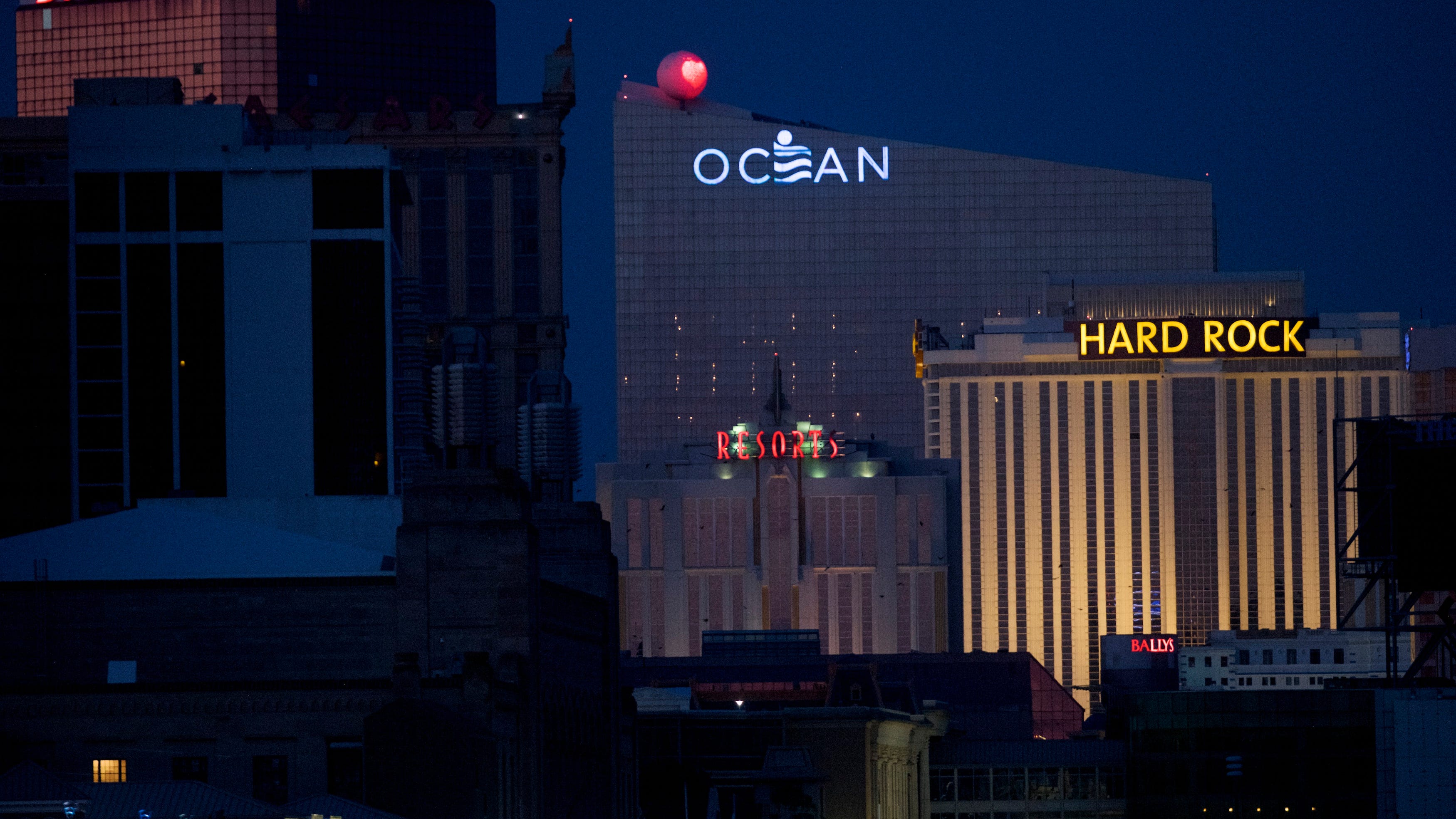 Philly man wanted in fatal stabbing at Atlantic City casino