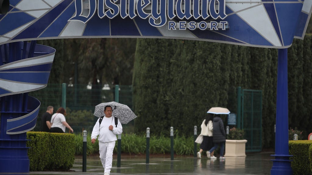 Latest on the woman who died at Disney